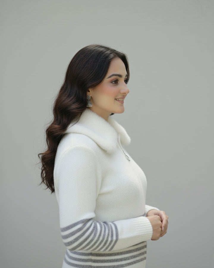 Winter White Fur-Collar Knit Zip-Up