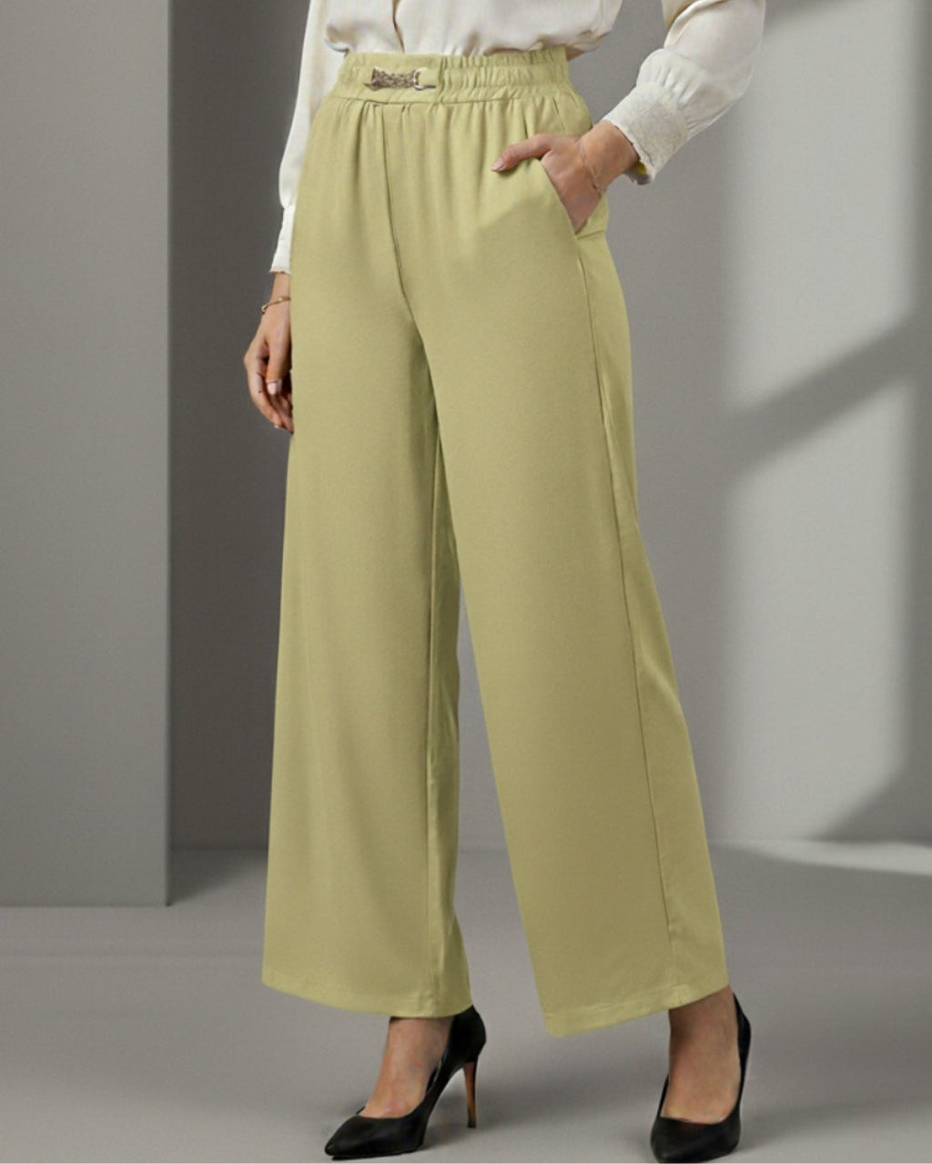 Seren Olive Trouser