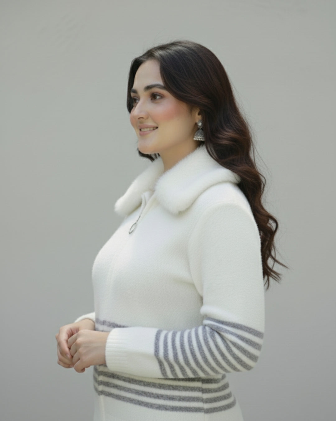 Winter White Fur-Collar Knit Zip-Up