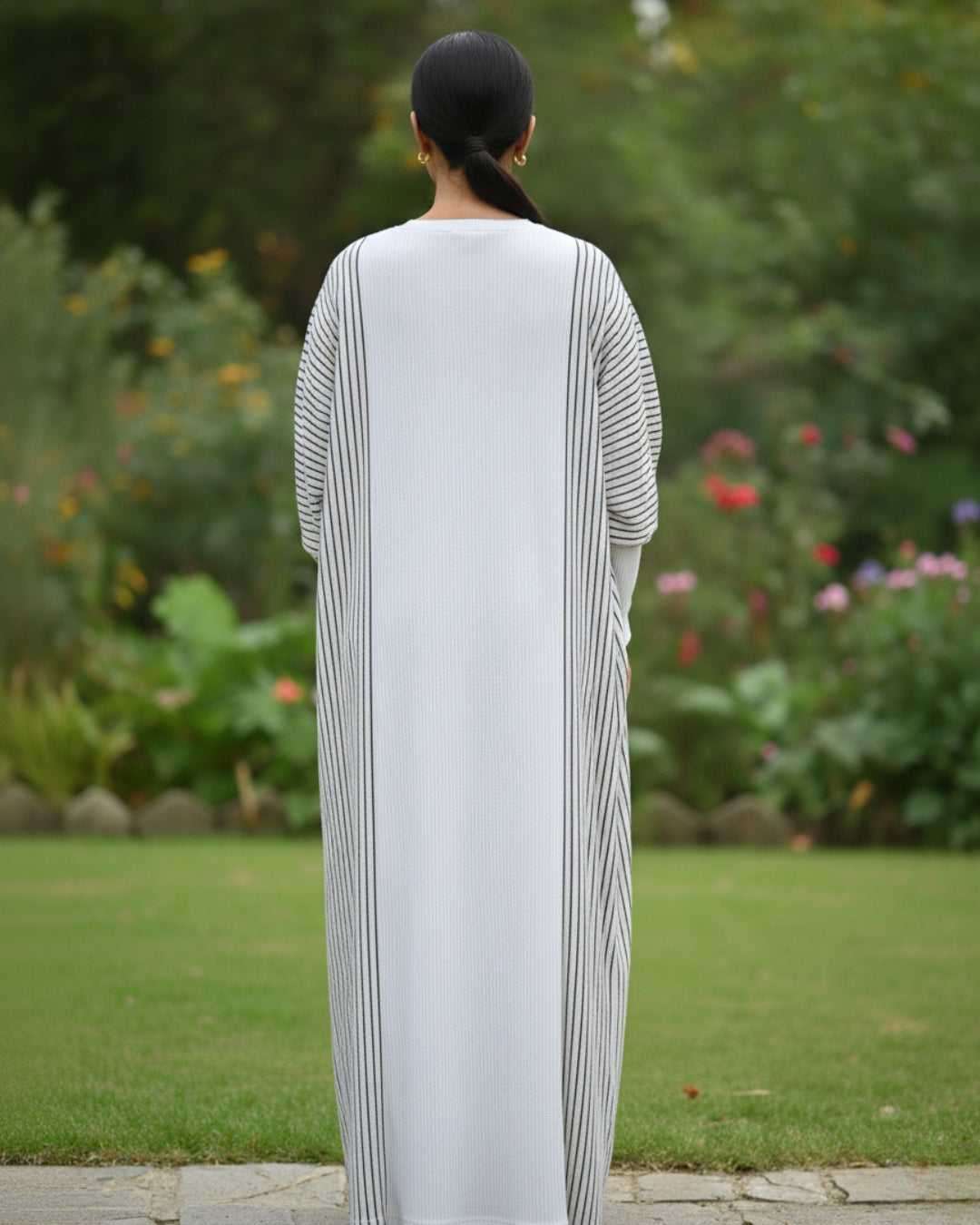 Snow Haven Abaya Set