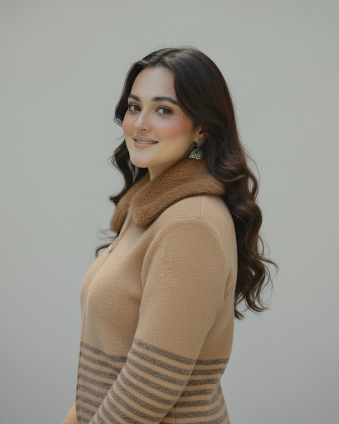 Camel Beige Fur-Collar Knit Zip-Up